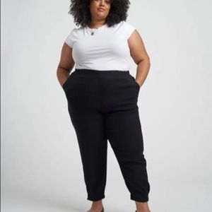 Universal Standard Dylan Luxe Twill Joggers